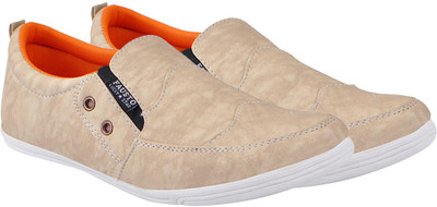 

FAUSTO Stylish Sneakers For Men(Beige, Cream