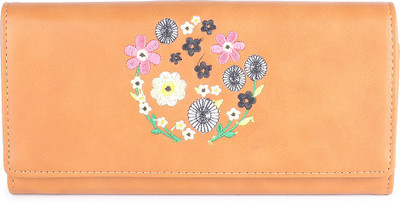 

Allen Solly Women Casual Orange Genuine Leather Wallet(15 Card Slots), Ten