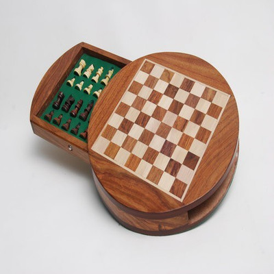 

Best chess Round wooden Magnetic chess Board Game