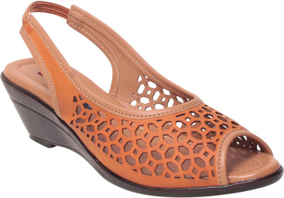 

MSC Men orange Wedges
