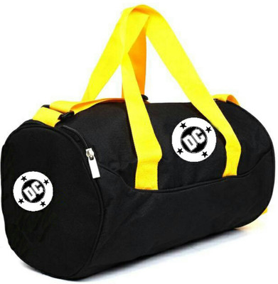 

deconte STRAX sports gym bag(Black, Kit Bag)