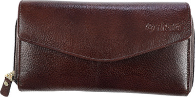 

Niyara Casual Brown Clutch