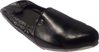 

RCISE Men party wear black jutie-40 Loafers For Men(Black