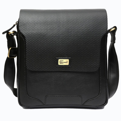 

Cuzdan Men Formal Black Leatherette Sling Bag