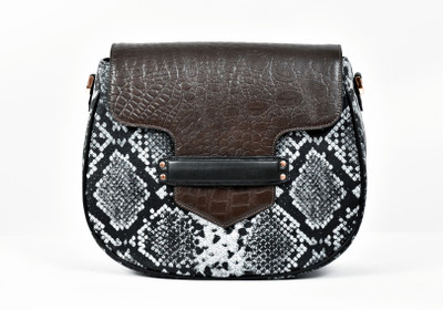 

kraftier MERRIL Sling Bag(Brown, Black, 4 L)