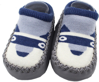 

Kidofash BOOTIES-126-4 Booties(Toe to Heel Length - 12 cm Grey)