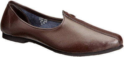 

Bata Jalsa Jutis For Men(Brown