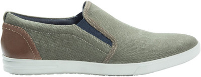 

Kethini Loafers For Men(Olive