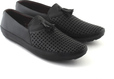 

AORFEO Leather crafted X Slip On For Men(Black
