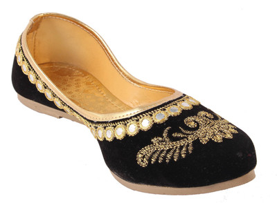

Femme Royale Jutis For Women(Black, Golden