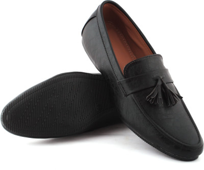 

Oxygen Leather Look Loafers For Men(Black