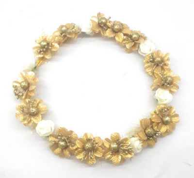 

GiftsBouquet Floral Tiara Head Band(Multicolor)
