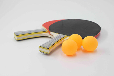 

QUINERGYS ™ Beginners Evolution Performance-Level Table Tennis Racket with Shock Dispersion Technology for Improved Speed and Control Table Tennis Kit