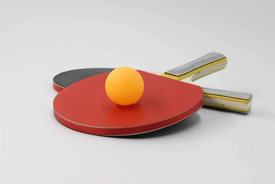 

QUINERGYS ® 2 Premium Table Tennis Paddles Pack Includes 3 Balls, These Ping Pong Bats are Great Table Tennis Kit