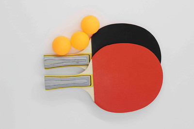 

QUINERGYS ® Patented Table Tennis Equipmen,Professional Table Tennis Rackets,Ping Pong Paddles with Long Handle,Family Ping Pong Racket Table Tennis Kit