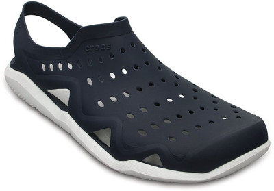 

Crocs Men Navy/White Clogs