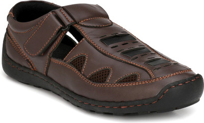 

Shoegaro Men Brown Sandals
