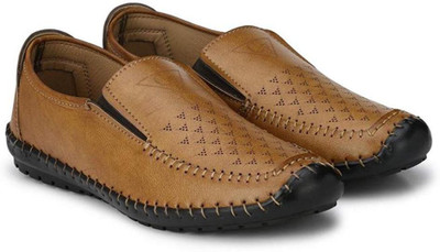 

OPTIFEET Casuals For Men(Tan, Camel brown
