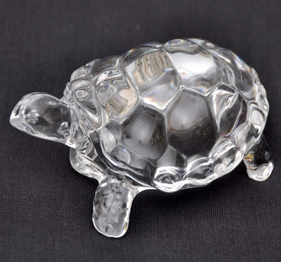 Tej Gifts crystal tortoise Decorative Showpiece  -  8 cm(Crystal, Clear)