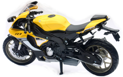 

New-Ray YAMAHA YZF-R1 2016 Die Cast Motorcycle (1:12)Scale(Yellow)