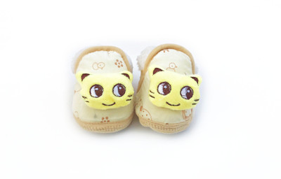 

Kidofash BOOTIE-KITTY Booties(Toe to Heel Length - 11 cm Yellow)