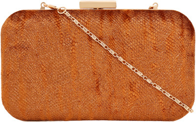 

Berrypeckers Casual, Party Beige Clutch