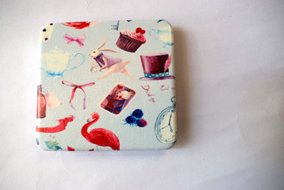 

oramsa Designer Printed Compact Mirror - Dual Mirror, Normal and 3x Magnification