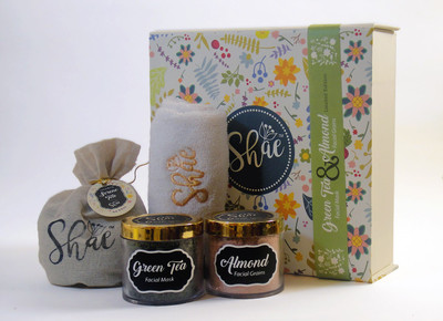 

Shae Green tea & Almond Facial grain Spa gift Kit 1000 g(Set of 4)