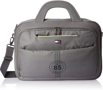 

Tommy Hilfiger Messenger Bag(Grey)