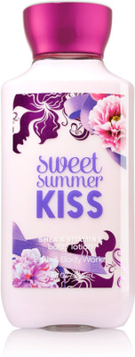 

Bath & Body Works Sweet Summer Kiss Body Lotion (236 g)(236 ml)