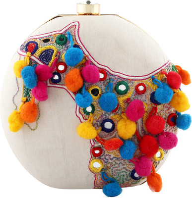 

Puneet Gupta Party White Clutch