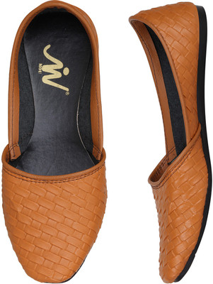 

MOU Ethnic Self Chatai Jutis For Men(Tan