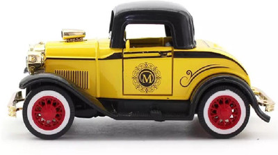 

Miss & Chief Amazing 1:32 Diecast Metal Vintage Capped Pull Back Car Toy with Light and Sound Effects(Multicolor)