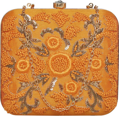 

TARUSA Casual Orange Clutch