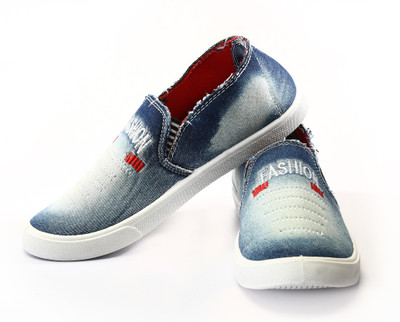 

XICOR Slip On Sneakers For Men(Blue