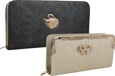 

Fillincart Casual, Formal, Party Black, Gold Clutch
