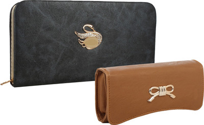 

Fillincart Casual, Formal, Party Black, Brown Clutch