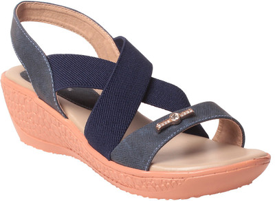 

MSC Women Blue Wedges