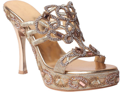 

MSC Women Gold Heels