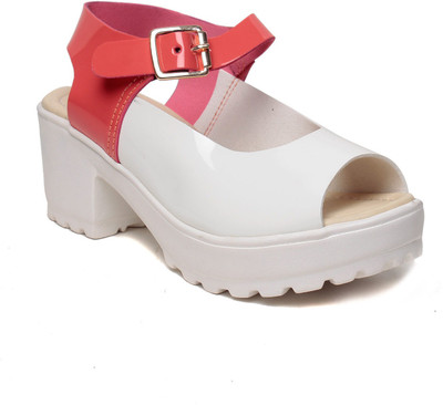 

MSC Women White Heels