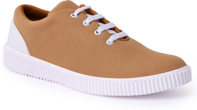 

CLOSHO Brown Casual Shoes Sneakers For Men(Brown, White