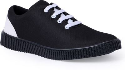

CLOSHO Black Casual Shoes Sneakers For Men(Black