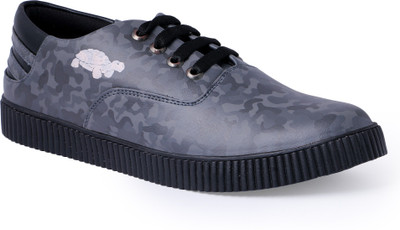 

CLOSHO Grey Casual Shoes Casuals For Men(Grey