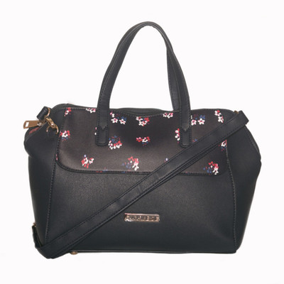 

Caprese Satchel(Black)