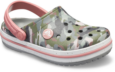 

Crocs Boys Slip-on Clogs(Multicolor, Multi color