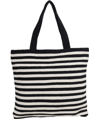 

Diwaah Hand-held Bag(Multicolor)