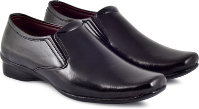 

PIPILIKA PIPER-GW01 Shinning Black Formal Shoes For Men Slip On For Men(Black