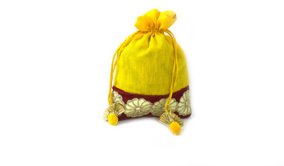 

LINE 'N' CURVES line n curves New Rakhi Gift Collection Decorative Velvet Flower Potli For Gifting, Storage, Wedding Gift Pack, Dry Fruit Packing Potli(Yellow)