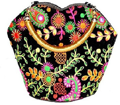 

Super Girls Evening/Party Multicolor Silk Clutch