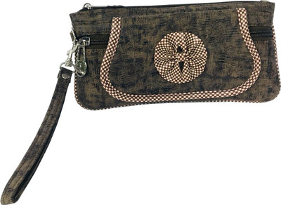 

Lelys Casual Brown Clutch